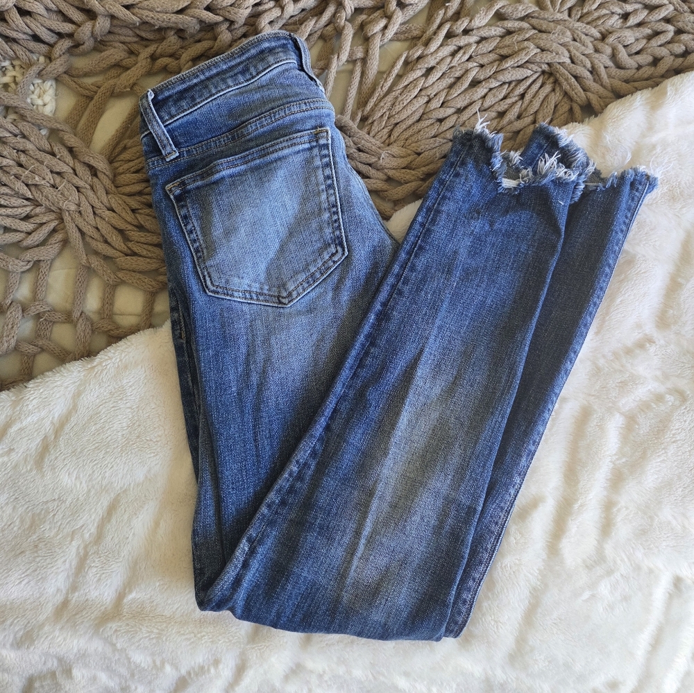 Daytrip Distressed Lynx Ankle Skinny - Size 26